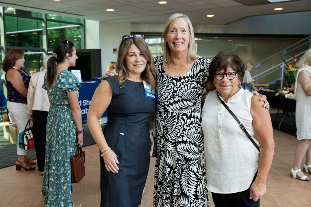 Women United and Good Shepherd event at UWGLV office
