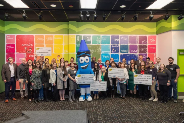 Crayola Donates $100,000 to United Way Nonprofit Partners