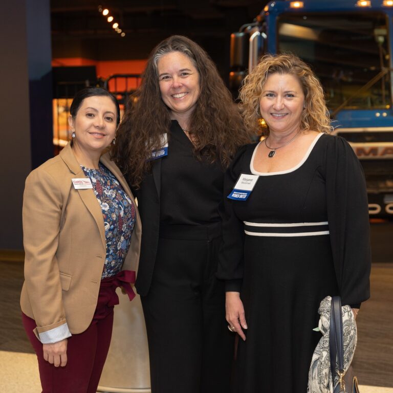 Women United Honors Darlene Pors and the Next Generation of Innovators